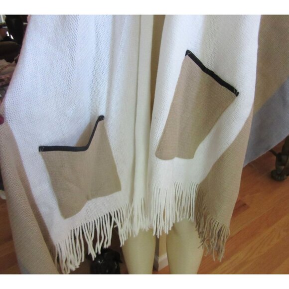 New w Tags, Cejon White/Beige Woman's Wrap Sweater w Pockets - Picture 2 of 6